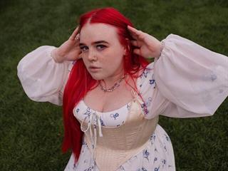 Adele Grolix