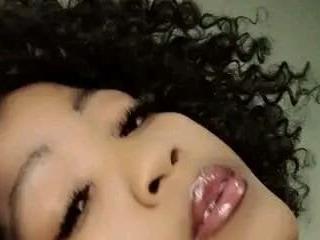 Busty-Londie
