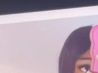 Ebony D0ll