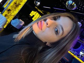 mia chill