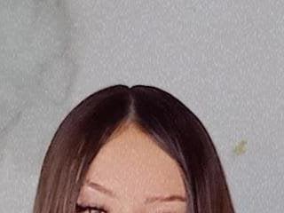 Naomi let