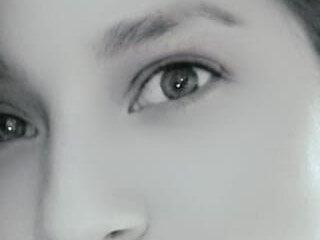 Neve Collins