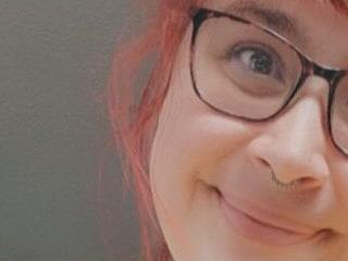 SweetNerdyMilf